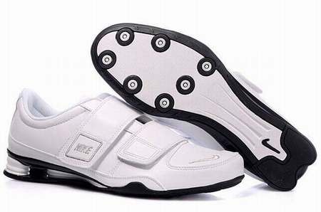 tenis-nike-shox-r4-2013,nike-shox-pas-cher-taille-47,nike-shox-basket