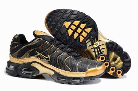 tn-nike-requin-noir,tn-pas-cher-blanche,air-max-tn-foot-locker-france