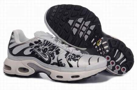 tn-requin-noir,air-max-tn-foot-locker,tn-requin-2012
