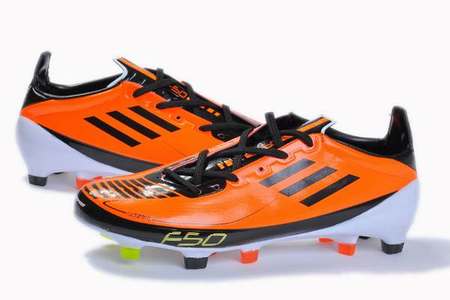 vente-de-chaussure-de-foot-en-ligne,chaussure-de-sport-enfant,crampons-mercurial
